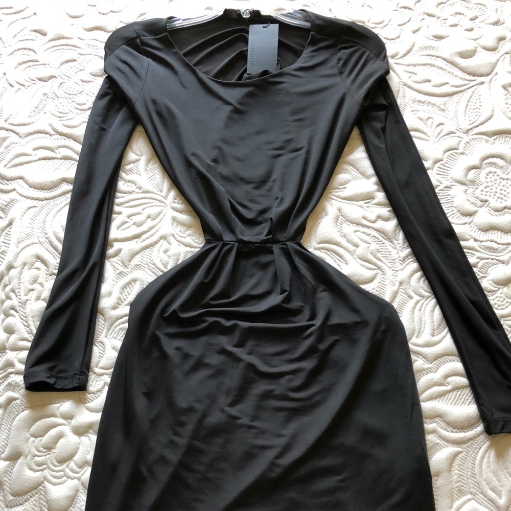 Blaque Label Cut Out Long Sleeve Dress 💕 OFFERS WELCOMED 💕
